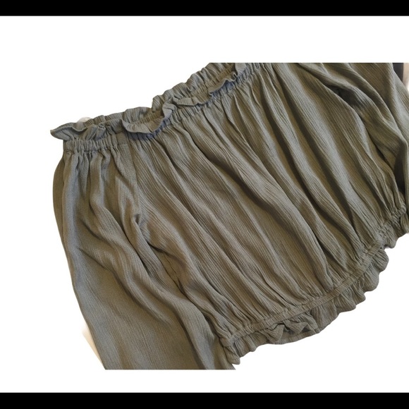 NWT TEN SIXTY SHERMAN NORDSTROM Boho Ruffle Off Shoulder Crop Top Sage Green S - Picture 4 of 9